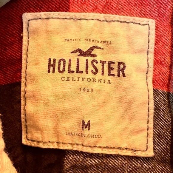 Hollister Women's Button Up Down Shirt Red White Plaid Long Sleeve Size Medium - Picture 3 of 5